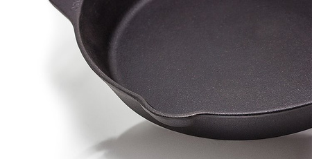 Patelnia żeliwna Petromax FP20-T śr 20 cm z rączką 